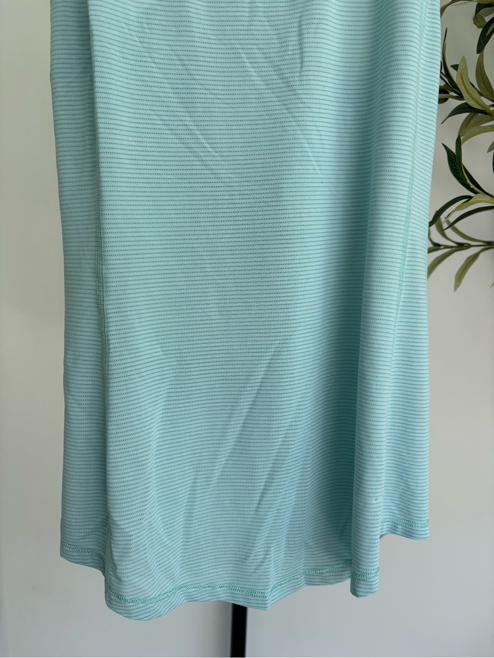 • [Lululemon] Racerback Tank • - Picture 3 of 7